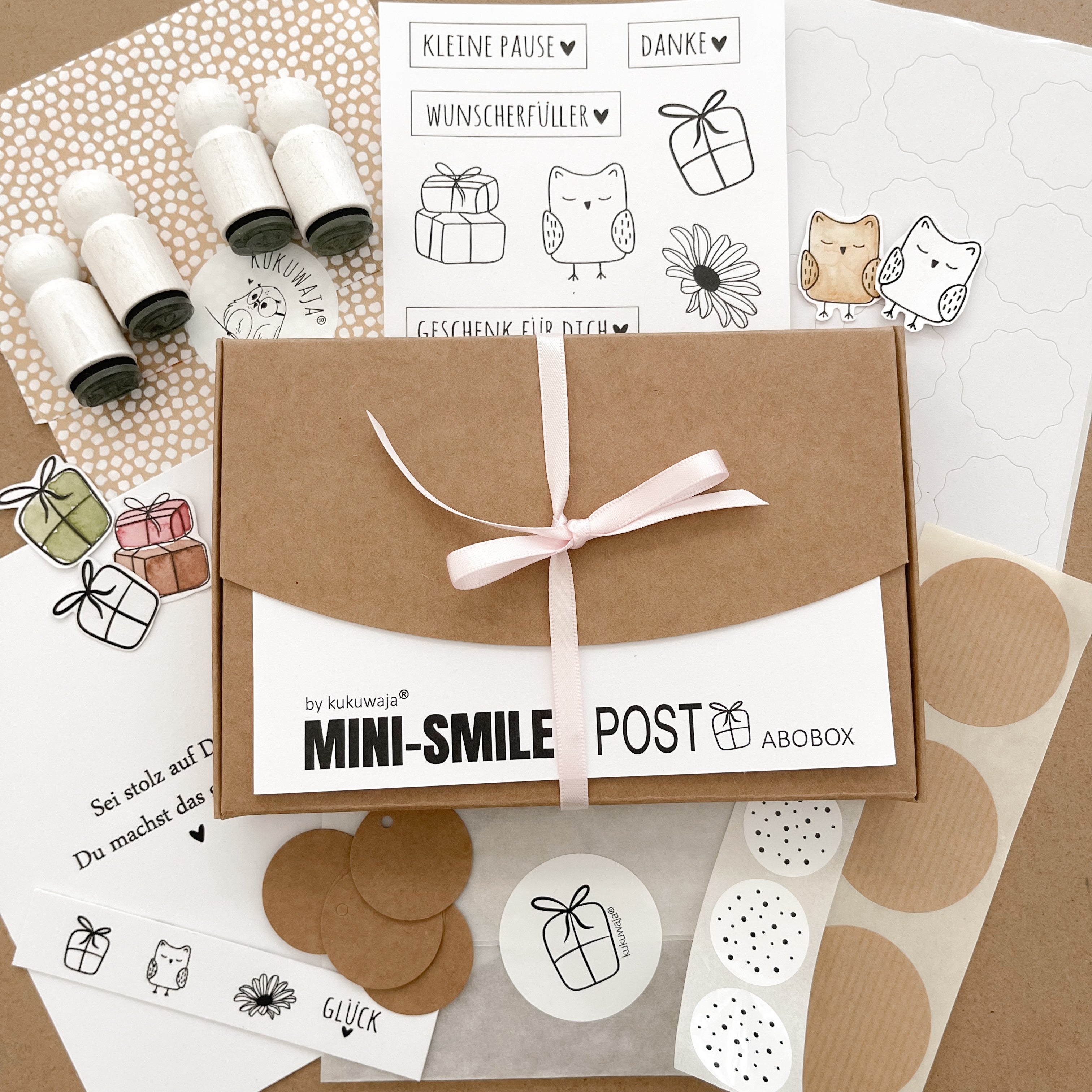 kukuwaja Mini Abobox - Monatliche kreative MINI-SMILE-Post